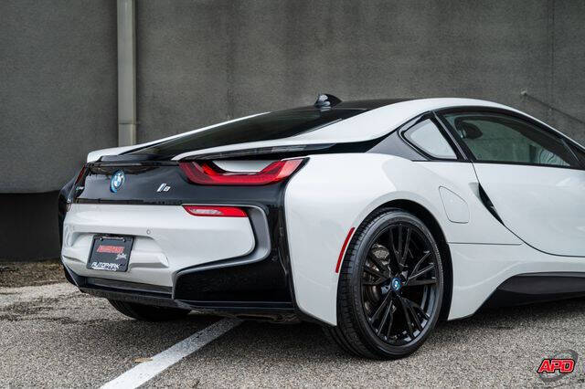 2014 BMW i8
