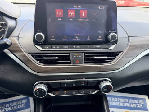 2024 Nissan Altima 2.5 SV