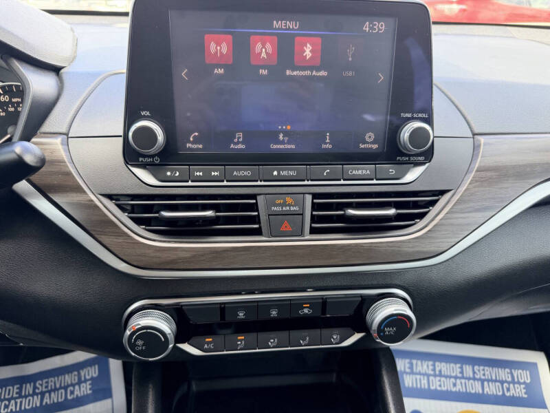 2024 Nissan Altima 2.5 SV