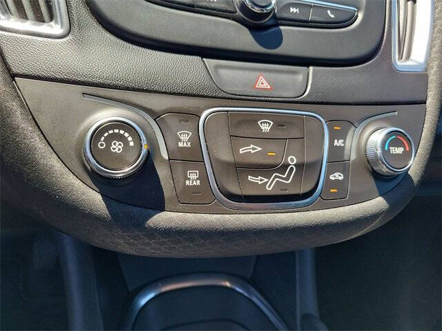 2017 Chevrolet Malibu LT