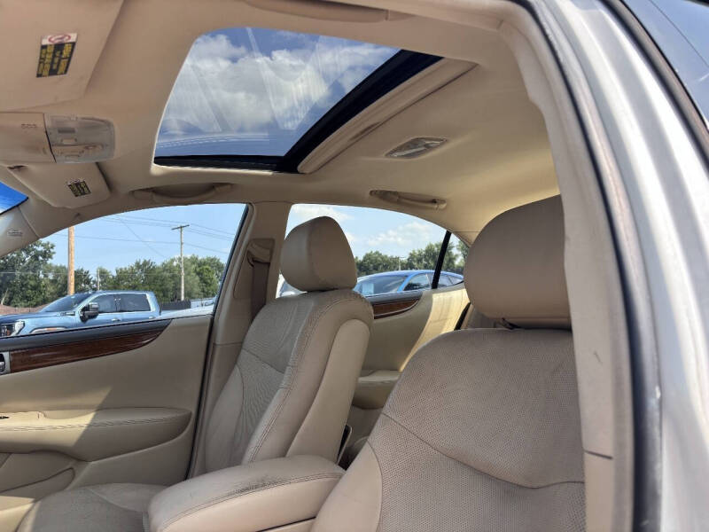 2005 Lexus ES 330