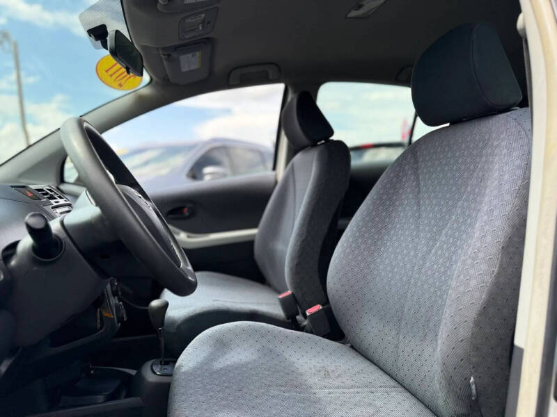 2011 Toyota Yaris
