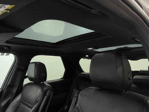 2020 Land Rover Discovery HSE
