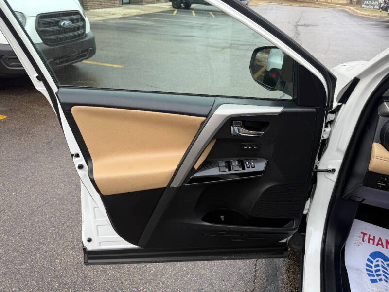 2017 Toyota RAV4 Limited