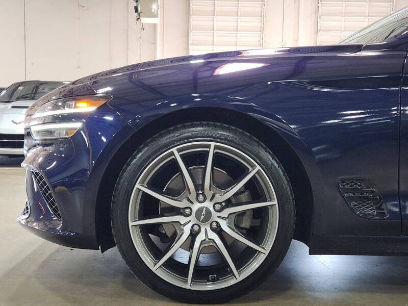 2023 Genesis G70