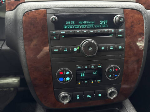 2011 Chevrolet Suburban LT
