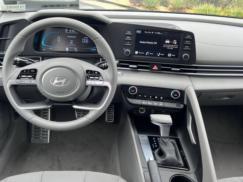 2026 Hyundai Elantra SEL Sport