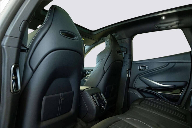 2026 Aston Martin DBX 707