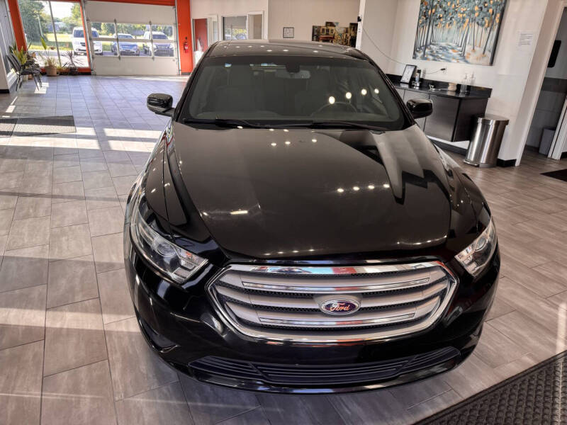 2014 Ford Taurus SEL