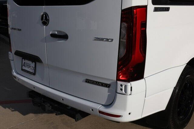 2022 Mercedes-Benz Sprinter 2500