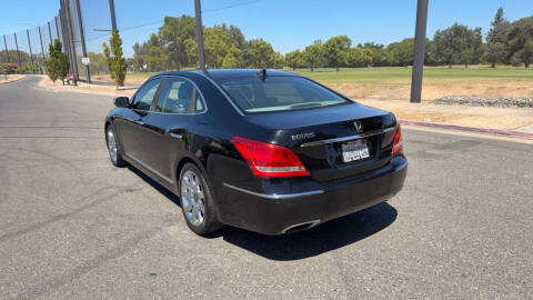 2012 Hyundai Equus Signature