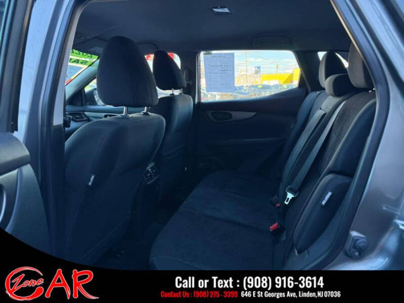 2022 Nissan Rogue Sport S