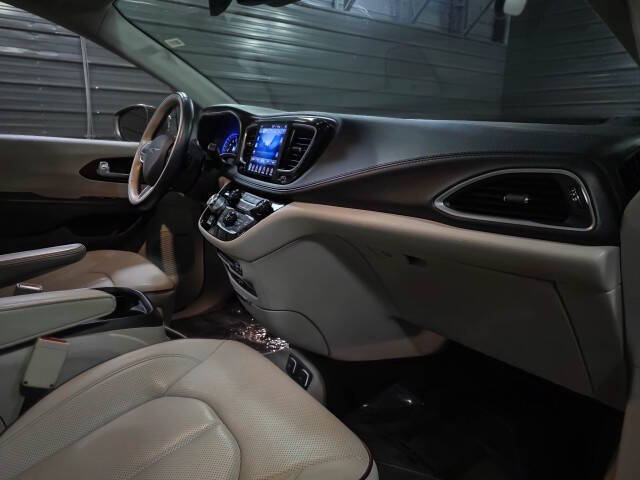 2017 Chrysler Pacifica Limited