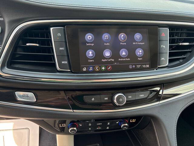 2023 Buick Enclave Essence