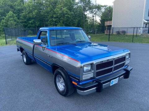 1992 Dodge RAM 150 LE