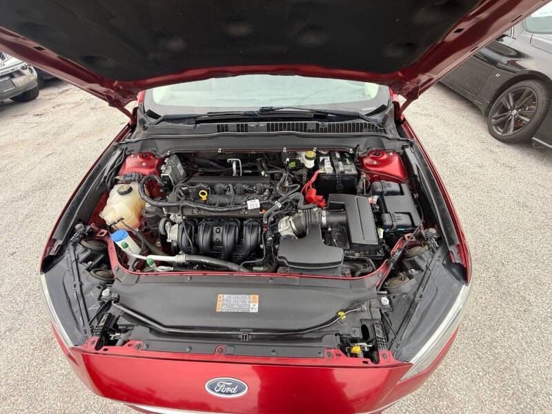 2017 Ford Fusion SE