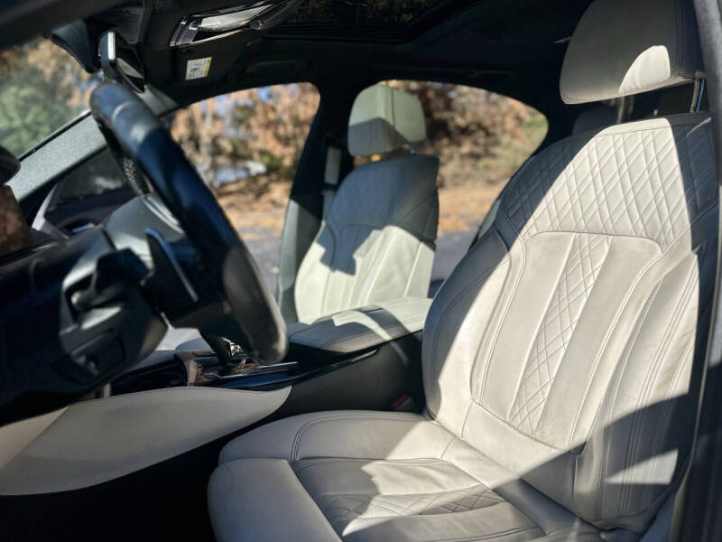 2019 BMW 5 Series M550i xDrive