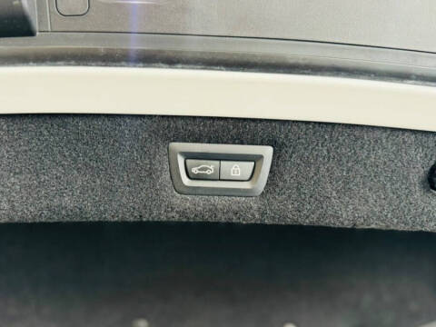 2022 BMW M8 Competition