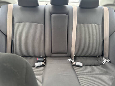 2014 Mitsubishi Lancer ES