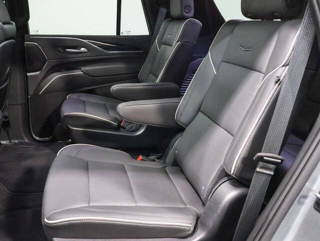 2023 Cadillac Escalade Sport