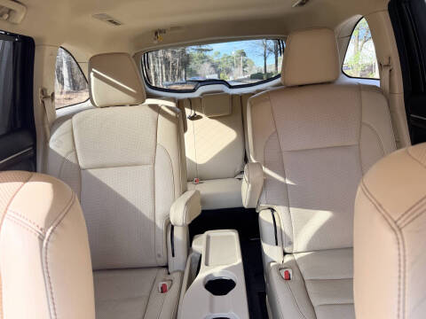 2016 Toyota Highlander Limited Platinum