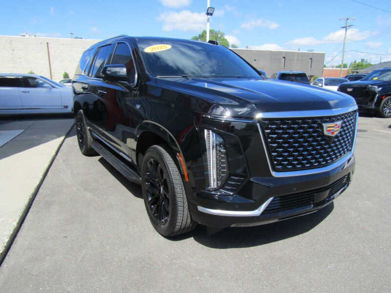 2025 Cadillac Escalade Premium Luxury
