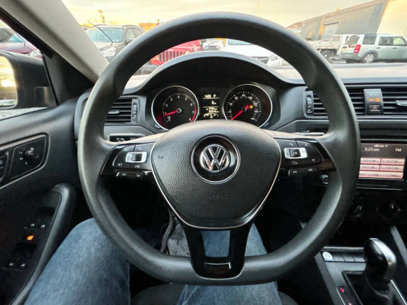 2015 Volkswagen Jetta