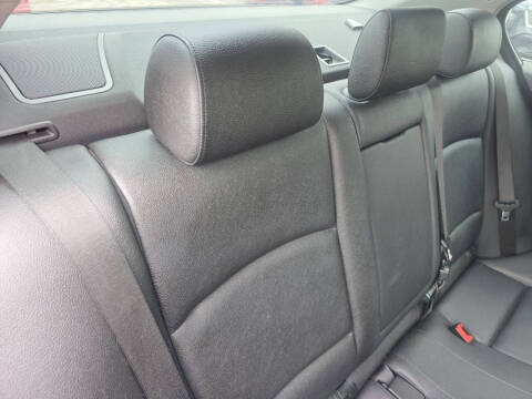 2015 BMW 5 Series 528i