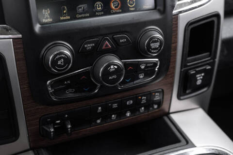 2016 RAM 2500 Laramie