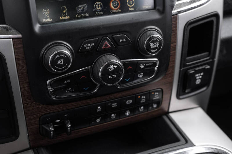 2016 RAM 2500 Laramie