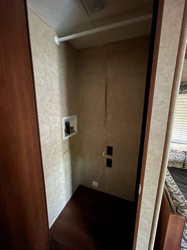 2014 Zinger by Crossroads 39-DB