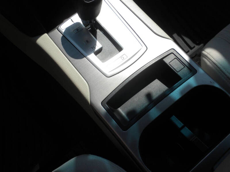 2013 Subaru Outback 2.5i Premium