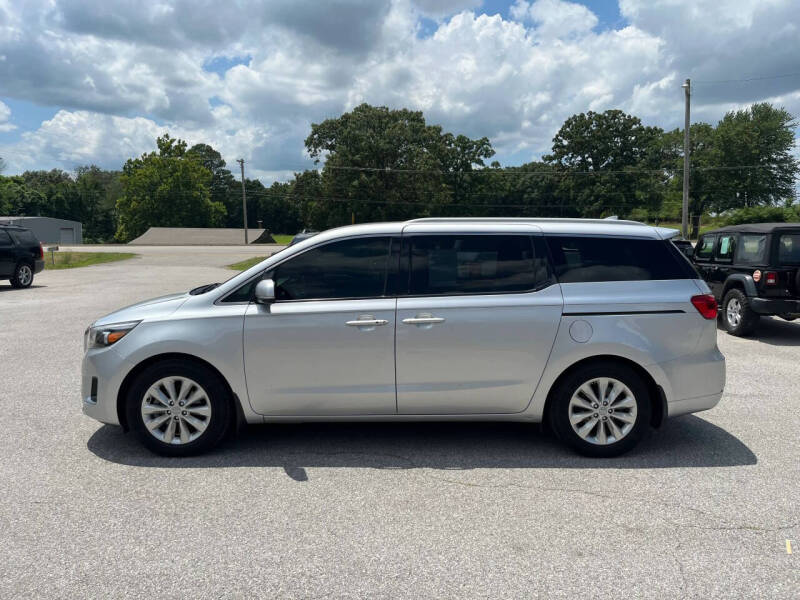 2017 Kia Sedona