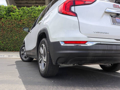 2021 GMC Terrain SLT