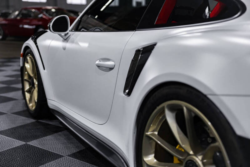 2018 Porsche 911 GT2 RS
