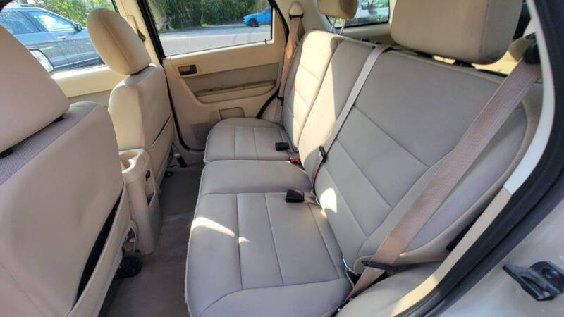 2011 Ford Escape XLT