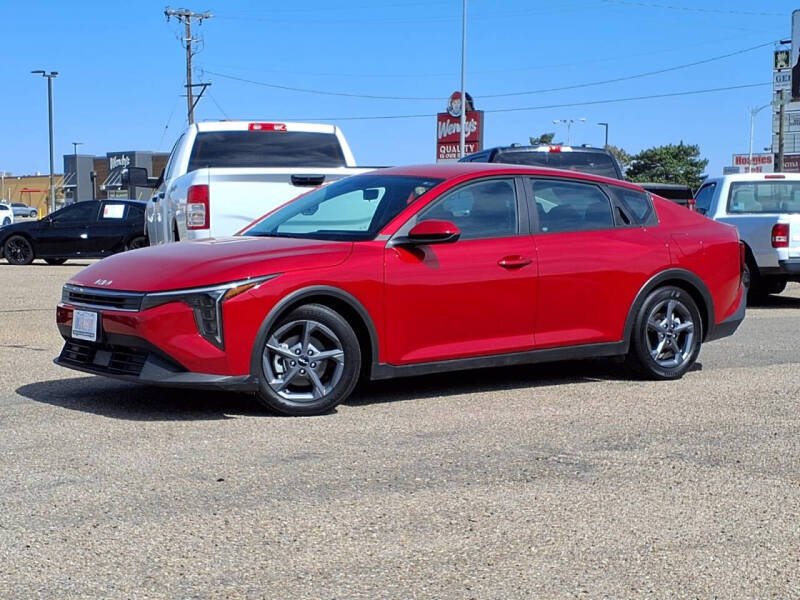 2025 Kia K4 LX