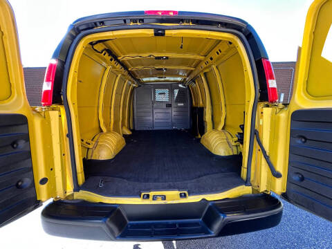 2020 Chevrolet Express 2500