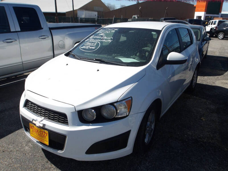 2012 Chevrolet Sonic LS