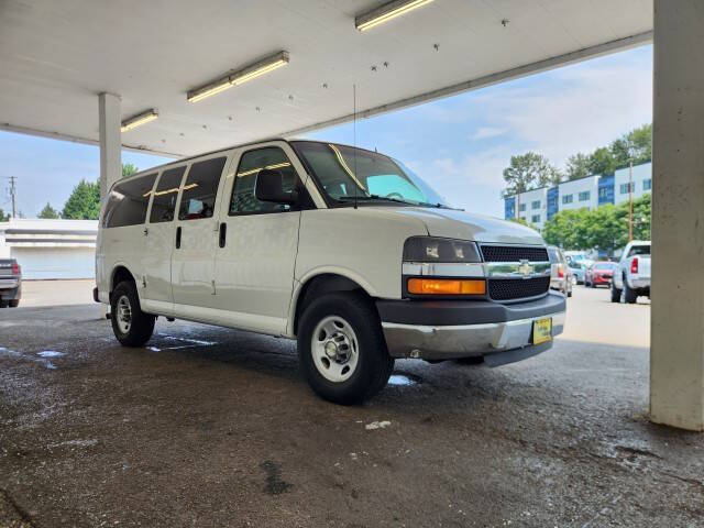 2011 Chevrolet Express LT 2500