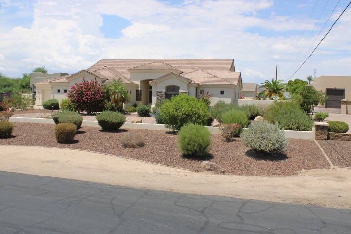 1985 custom home 3600 ft