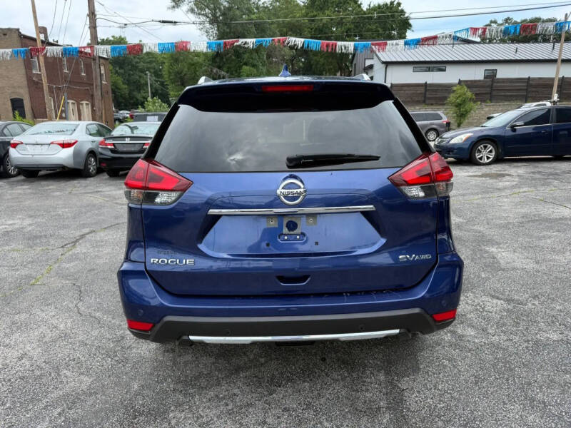 2020 Nissan Rogue