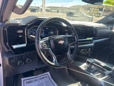 2023 Chevrolet Silverado 1500 LT