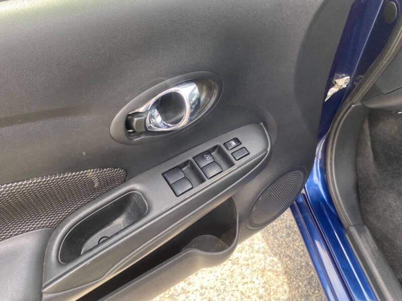 2019 Nissan Versa SV