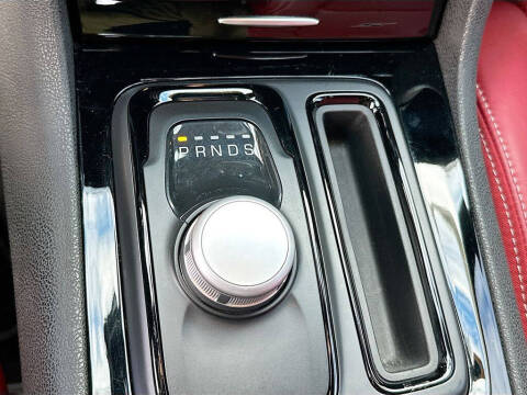 2021 Chrysler 300 S V8