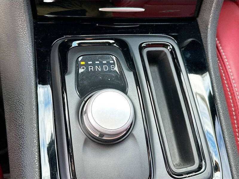 2021 Chrysler 300 S V8