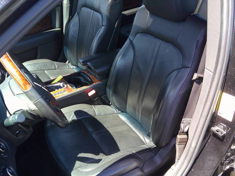 2014 Lincoln MKS