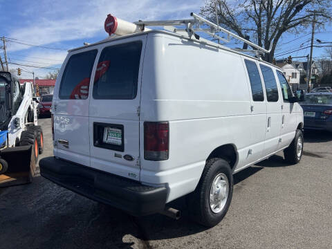 2011 Ford E-Series