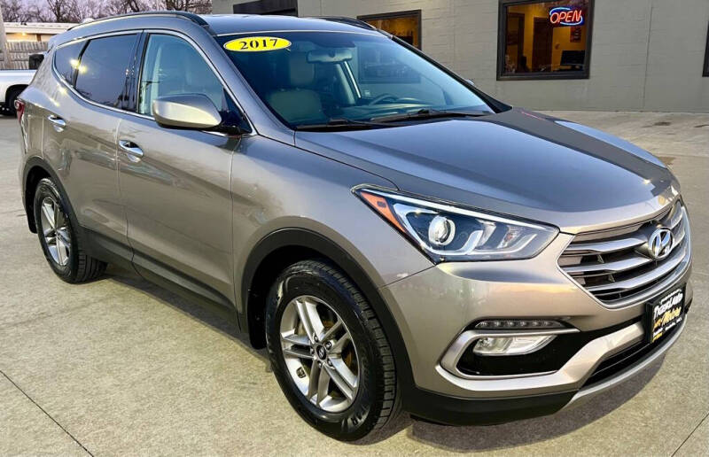 2017 Hyundai Santa Fe Sport's photo