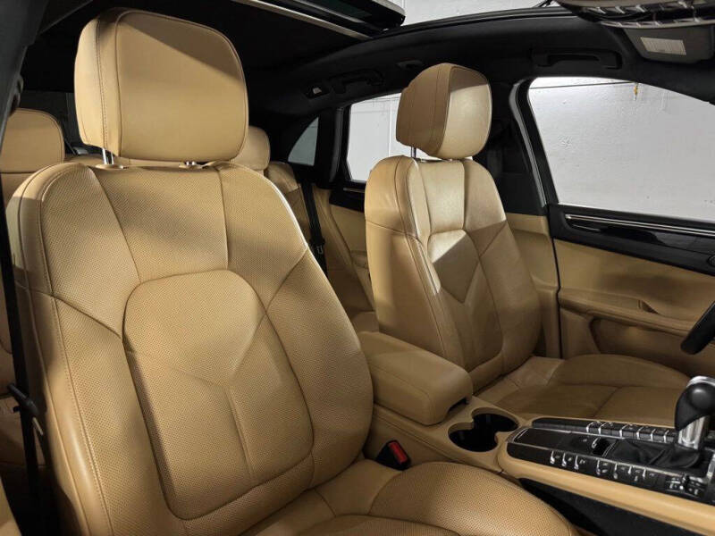 2018 Porsche Macan